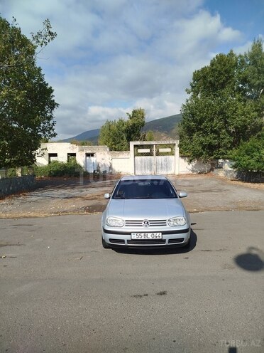 Volkswagen Golf 1999, 300,000 km - 1.4 l - Şəki