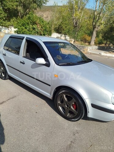 Volkswagen Golf 1999, 300,000 km - 1.4 l - Şəki
