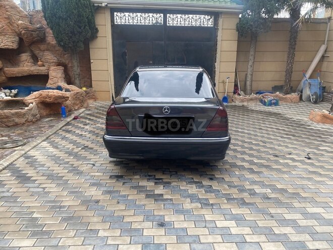 Mercedes C 200 1995, 250,000 km - 2.0 л - Bakı