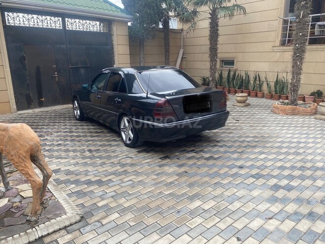 Mercedes C 200 1995, 250,000 km - 2.0 л - Bakı