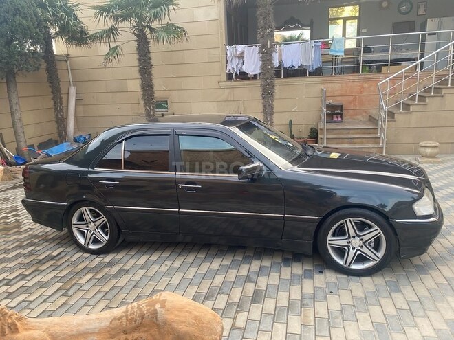 Mercedes C 200 1995, 250,000 km - 2.0 л - Bakı