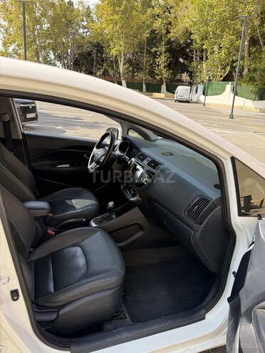 Kia Rio 2017, 198,500 km - 1.6 l - Bakı