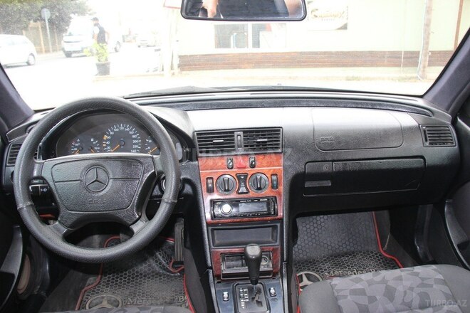 Mercedes C 180 1998, 298,476 km - 1.8 l - Bakı