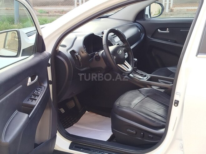 Kia Sportage 2013, 130,471 km - 2.4 л - Gəncə