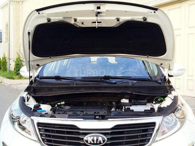 Kia Sportage 2013, 130,471 km - 2.4 л - Gəncə