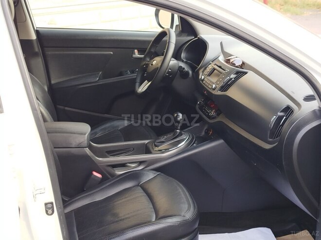Kia Sportage 2013, 130,471 km - 2.4 л - Gəncə
