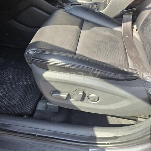 Hyundai Tucson 2015, 270,000 km - 2.0 л - Bakı