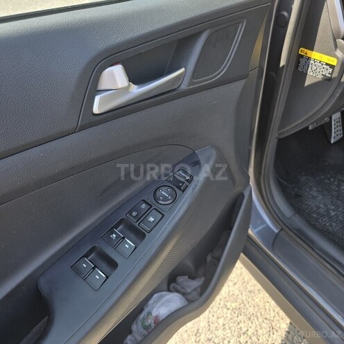 Hyundai Tucson 2015, 270,000 km - 2.0 л - Bakı