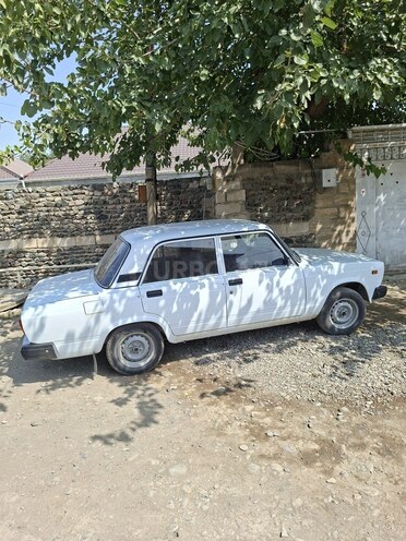 LADA (VAZ) 2107 2011, 200,000 km - 1.6 л - Samux