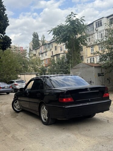 Mercedes C 240 1999, 405,018 km - 2.4 l - Bakı