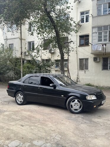 Mercedes C 240 1999, 405,018 km - 2.4 l - Bakı