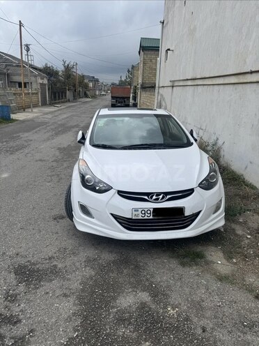 Hyundai Elantra 2011, 115,000 km - 1.6 l - Quba