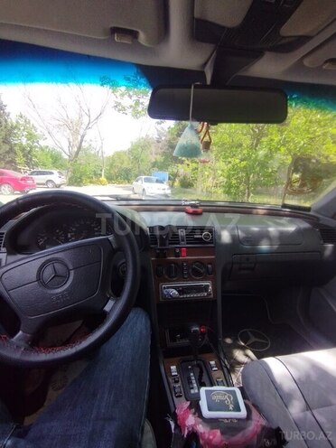Mercedes C 220 1994, 500,000 km - 2.2 l - Bakı