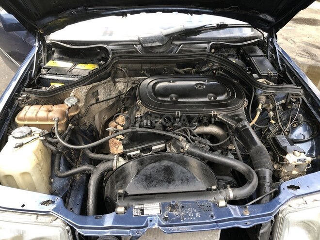Mercedes 230 E 1990, 328,000 km - 2.3 l - Bakı