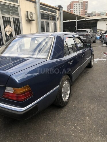 Mercedes 230 E 1990, 328,000 km - 2.3 l - Bakı