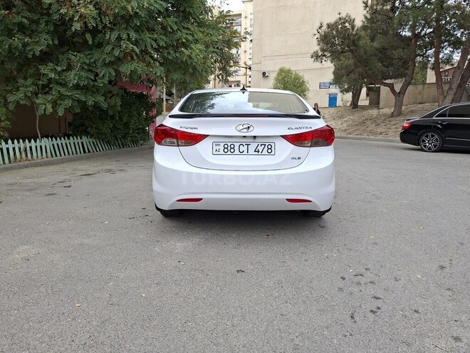 Hyundai Elantra 2012, 221,890 km - 1.6 l - Bakı