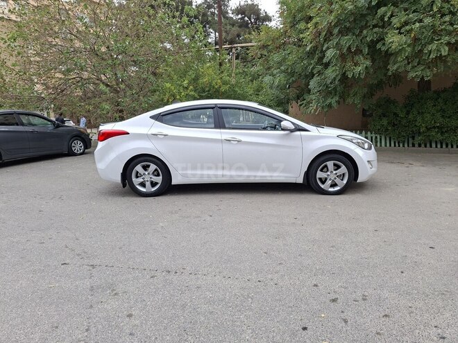 Hyundai Elantra 2012, 221,890 km - 1.6 l - Bakı