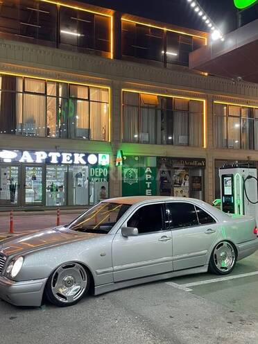 Mercedes E 320 1998, 400,000 km - 3.2 l - Bakı