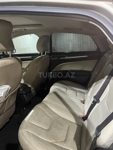 Ford Fusion (North America) 2015, 374,000 km - 2.0 l - Xırdalan