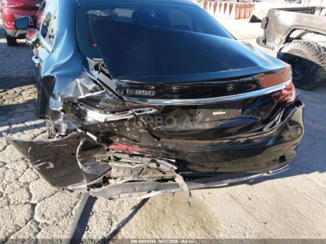 Mercedes E 300 2022, 188,251 km - 2.0 л - Bakı