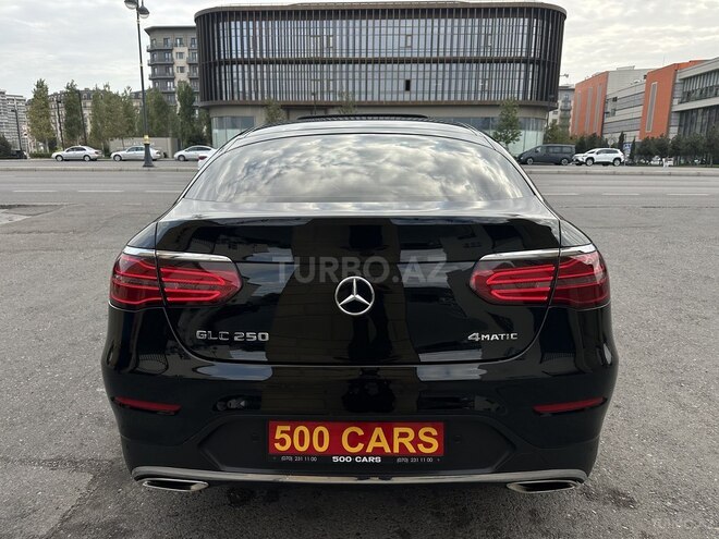 Mercedes GLC 250 4MATIC Coupe 2017, 129,000 km - 2.0 l - Bakı