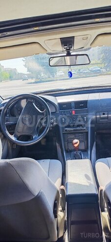 Mercedes C 200 1994, 250,000 km - 2.0 л - Ağcabədi