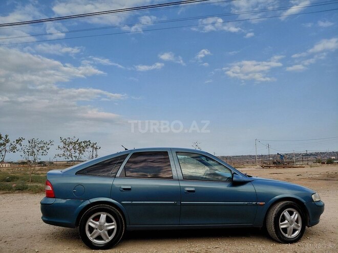 Opel Vectra 1998, 635,020 km - 2.0 l - Bakı