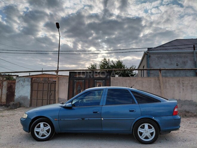 Opel Vectra 1998, 635,020 km - 2.0 l - Bakı