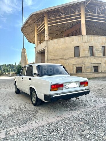 LADA (VAZ) 2107 2010, 215,000 km - 1.6 l - Quba