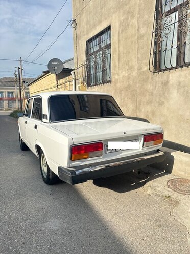 LADA (VAZ) 2107 2010, 215,000 km - 1.6 l - Quba