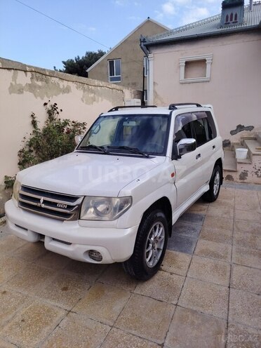 Mitsubishi Pajero io 2001, 237,119 km - 2.0 л - Bakı