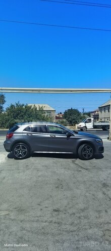 Mercedes GLA 250 4MATIC 2015, 146,000 km - 2.0 л - Bakı