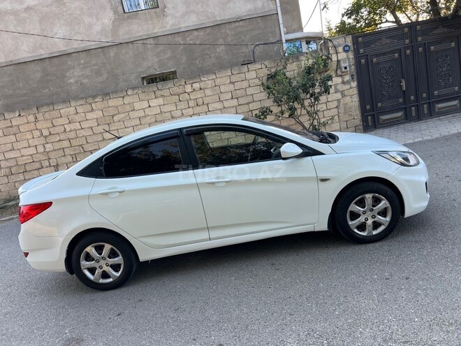 Hyundai Accent 2012, 256,345 km - 1.4 l - Bakı