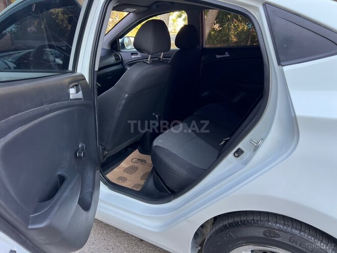 Hyundai Accent 2012, 256,345 km - 1.4 l - Bakı