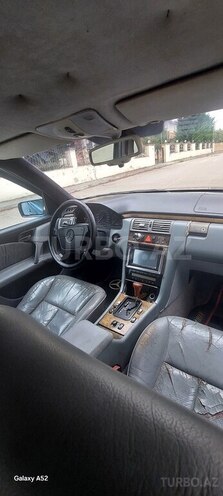 Mercedes E 230 1996, 350,000 km - 2.3 l - Quba