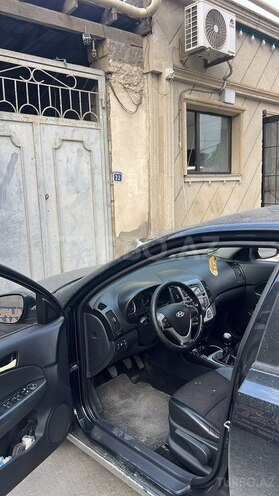 Hyundai i30 2010, 260,600 km - 1.4 l - Bakı