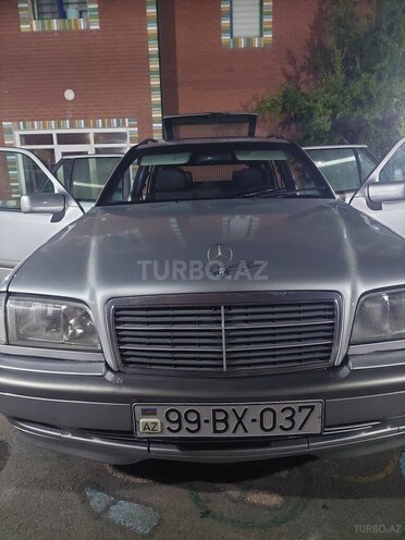 Mercedes C 220 2000, 368,246 km - 2.2 l - Bakı