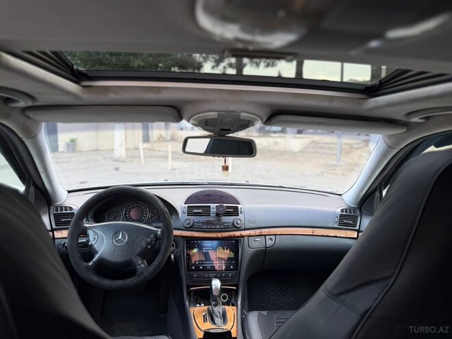 Mercedes E 270 2002, 490,000 km - 2.7 l - Bakı