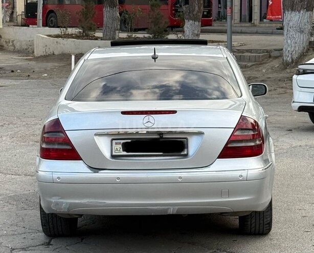 Mercedes E 270 2002, 490,000 km - 2.7 l - Bakı