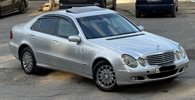 Mercedes E 270 2002, 490,000 km - 2.7 l - Bakı