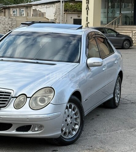 Mercedes E 270 2002, 490,000 km - 2.7 l - Bakı