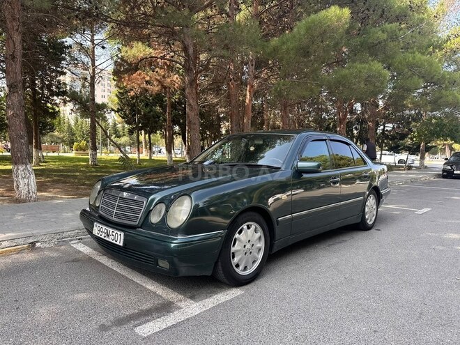 Mercedes E 240 1999, 350,000 km - 2.4 л - Sumqayıt