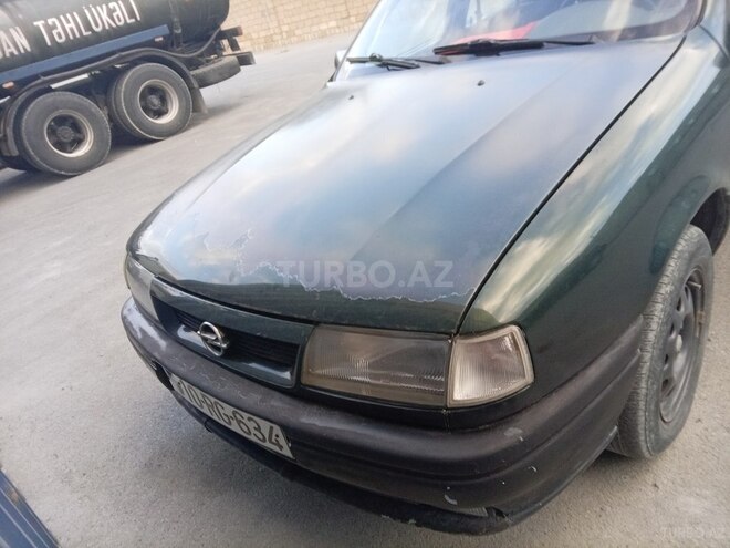 Opel Vectra 1991, 368,813 km - 1.7 л - Sumqayıt