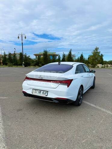 Hyundai Elantra 2022, 31,800 km - 1.6 l - Xırdalan