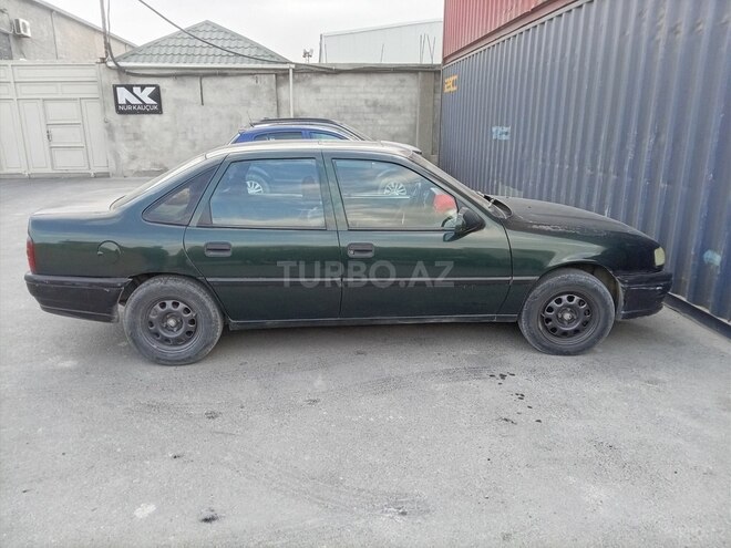 Opel Vectra 1991, 368,813 km - 1.7 л - Sumqayıt