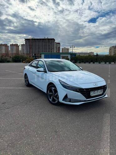 Hyundai Elantra 2022, 31,800 km - 1.6 l - Xırdalan