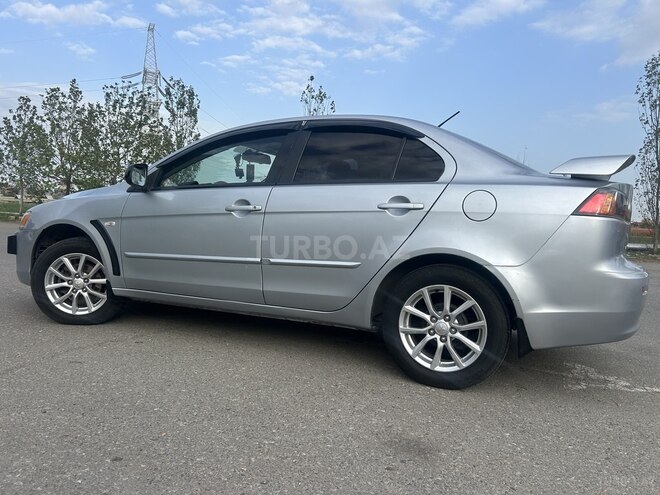 Mitsubishi Lancer 2010, 338,000 km - 2.0 l - Bakı