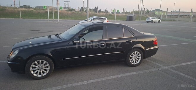 Mercedes E 220 2005, 512,000 km - 2.2 l - Bakı