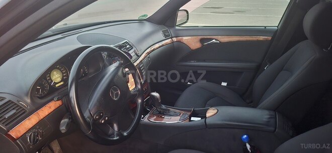 Mercedes E 220 2005, 512,000 km - 2.2 l - Bakı