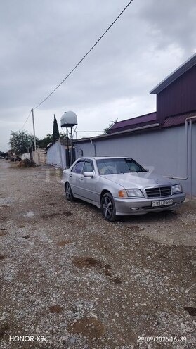 Mercedes C 230 2000, 349,914 km - 2.3 л - Şabran